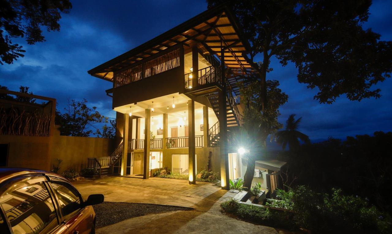 The Hills By Blue Fox Kandy Exterior foto
